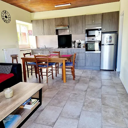 Hébergement de vacances La Colline D'estaing, Maison 4 Pers Avec Terrasse