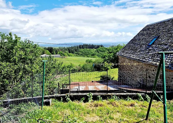 La Colline D'estaing, Maison 4 Pers Avec Terrasse Estaing (Aveyron)